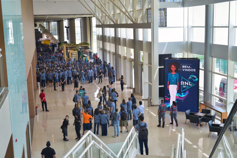 Equipe de fotografia e filmagem da BlueTie em um evento