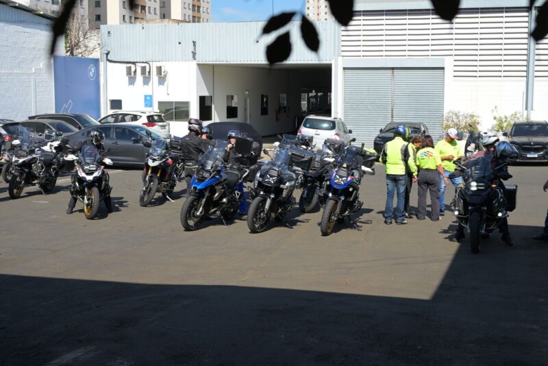 Lançamento da BMW R 1300 GS na concessionária Carolina Florence, Campinas, operação BlueTie