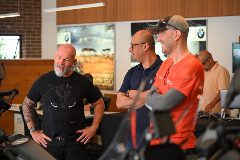 Lançamento da BMW R 1300 GS na concessionária Carolina Florence, Campinas, operação BlueTie