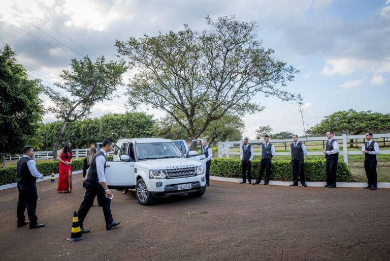 Operação de valet da BlueTie em um evento