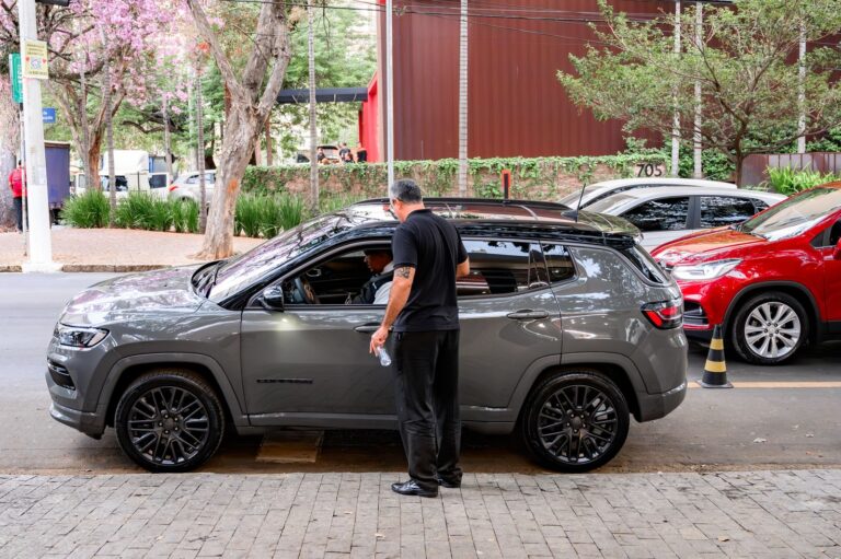 Operação de valet da BlueTie em um evento
