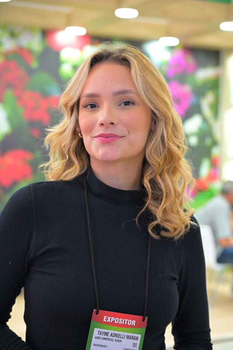 Recepcionista da BlueTie em um evento