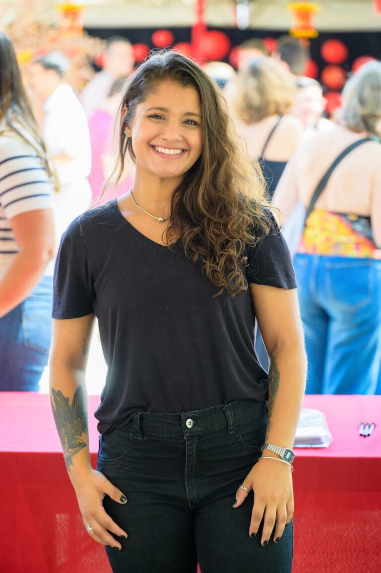 Recepcionista da BlueTie em um evento