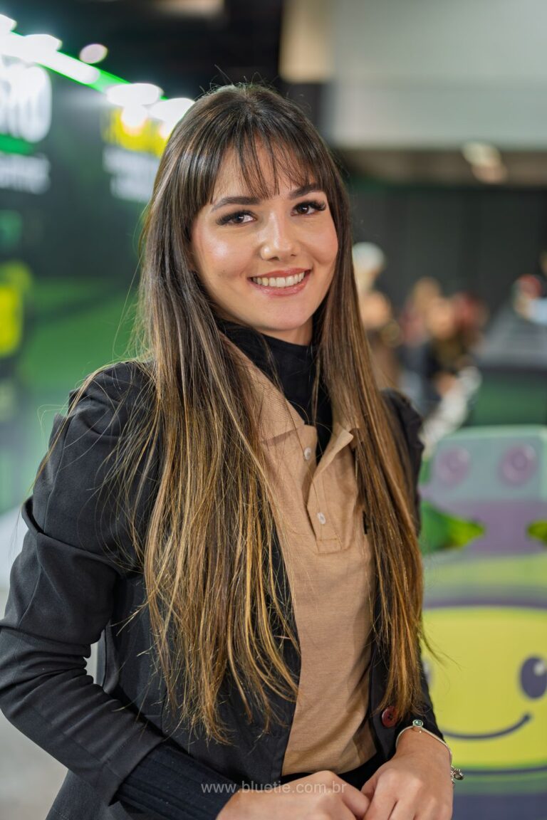 Recepcionista da BlueTie em um evento