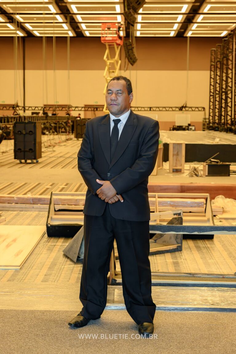 Profissional de segurança e controle de acesso da BlueTie