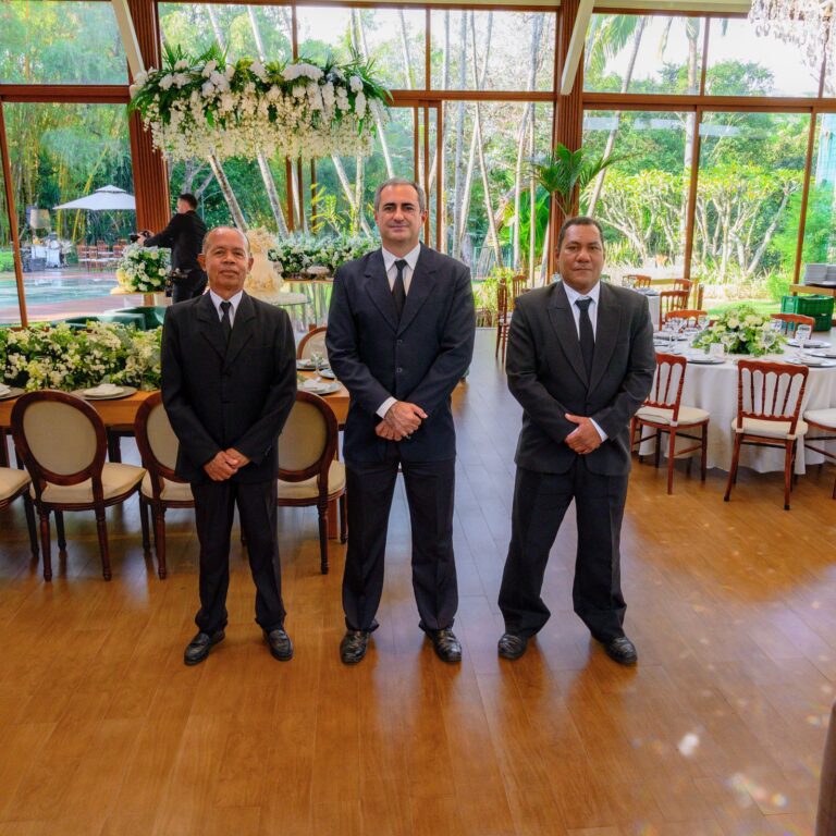 Profissional de segurança e controle de acesso da BlueTie