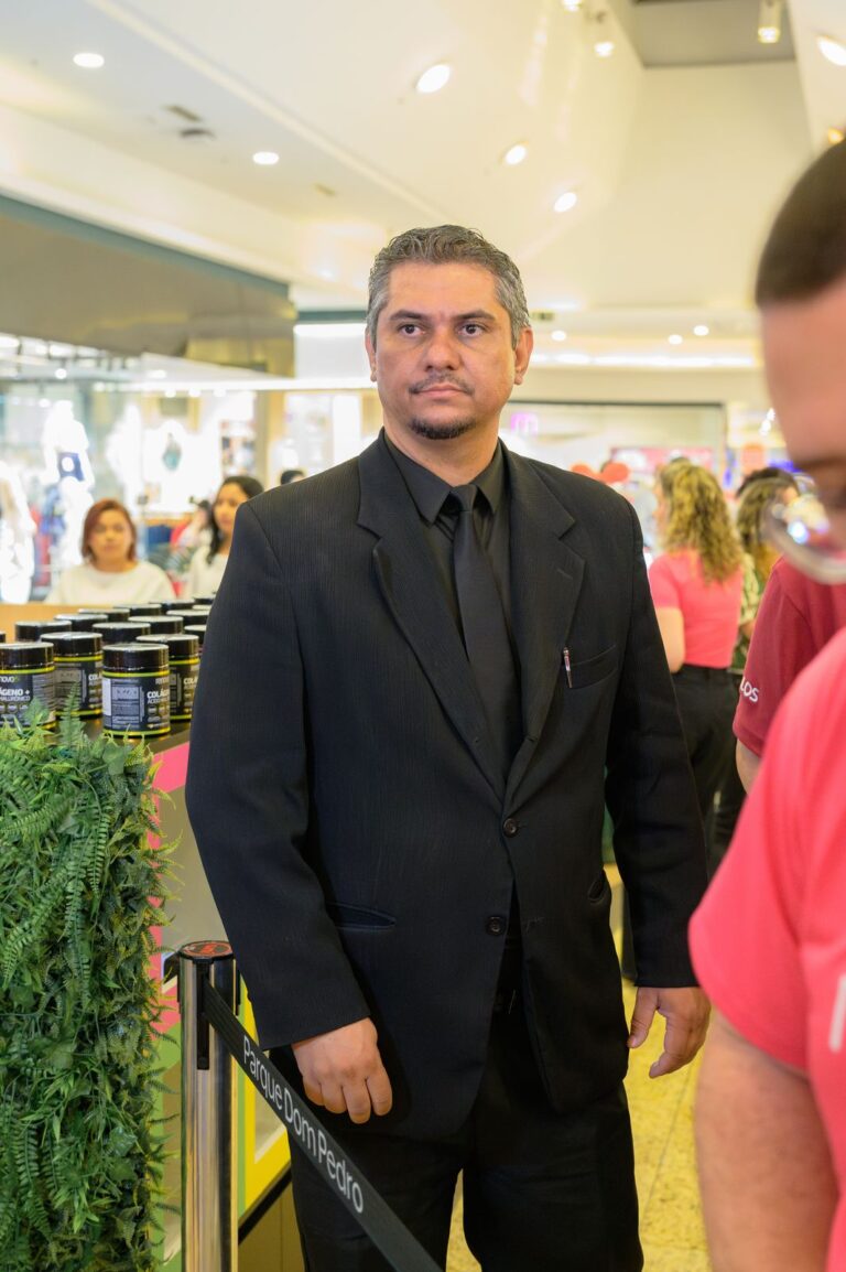 Controlador de acesso da BlueTie em evento corporativo